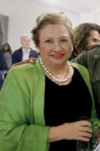 Carmen Lira