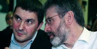 Arnaldo Otegi und Gerry Adams, Sinn Fein Ard Fheis 2007 Arnaldo Otegi und Gerry Adams, Sinn Fein Ard Fheis 2007